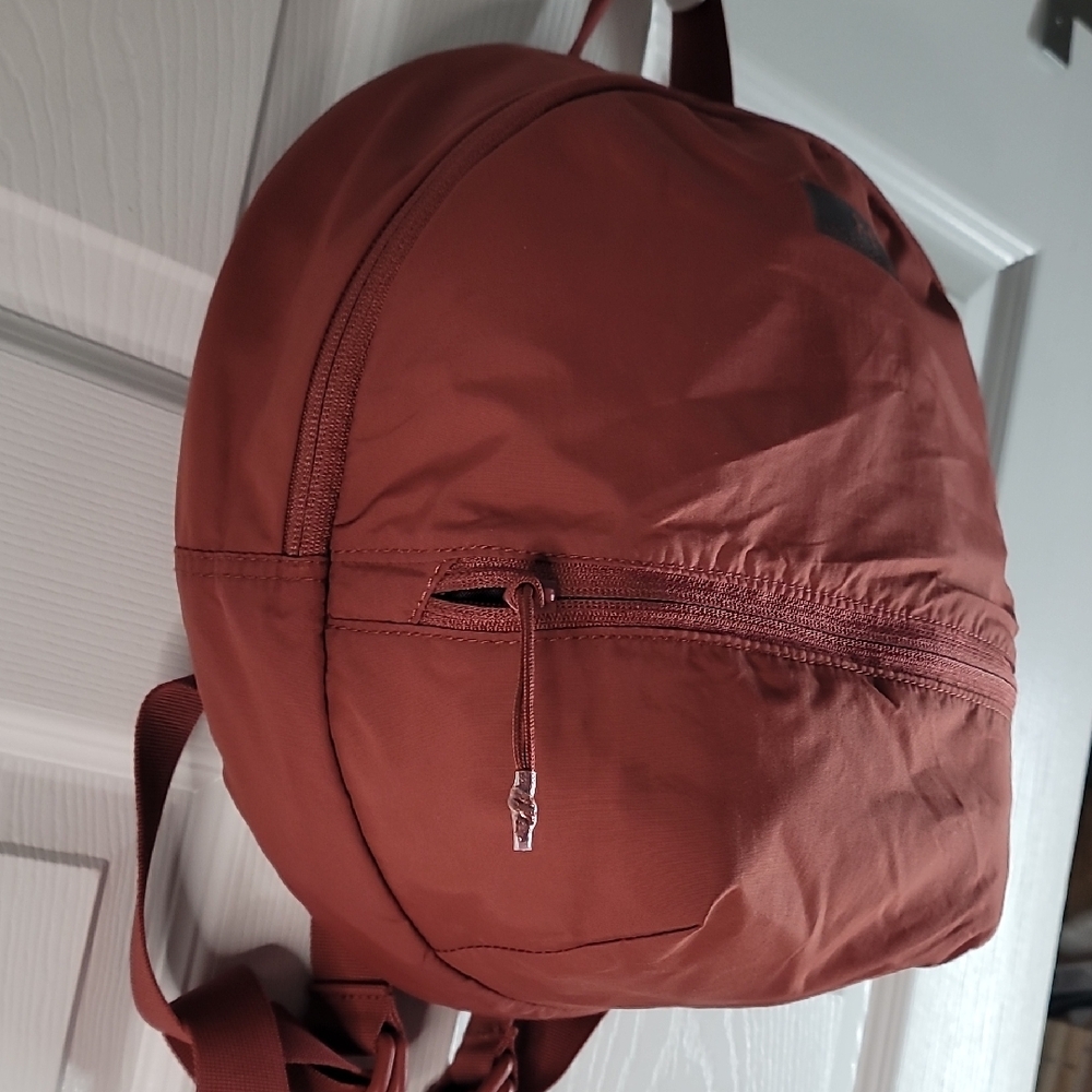 Under Armour Circular Red Backpack - image 3